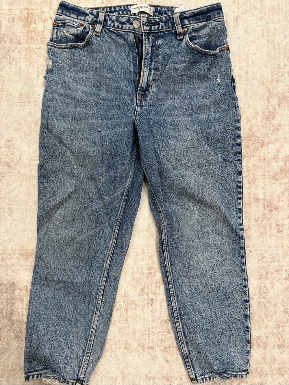 Curve love high rise mom Jean